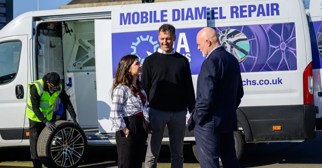 da techs scale car dealership contracts